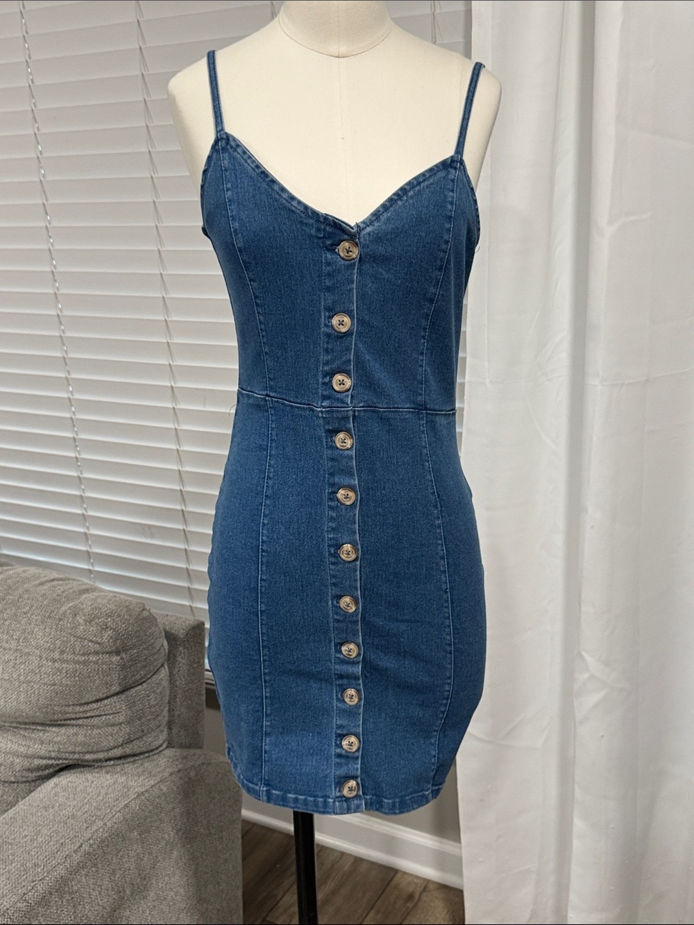 NWT Denim Mini Dress Fitted Buttons Stretch Adjustable MED